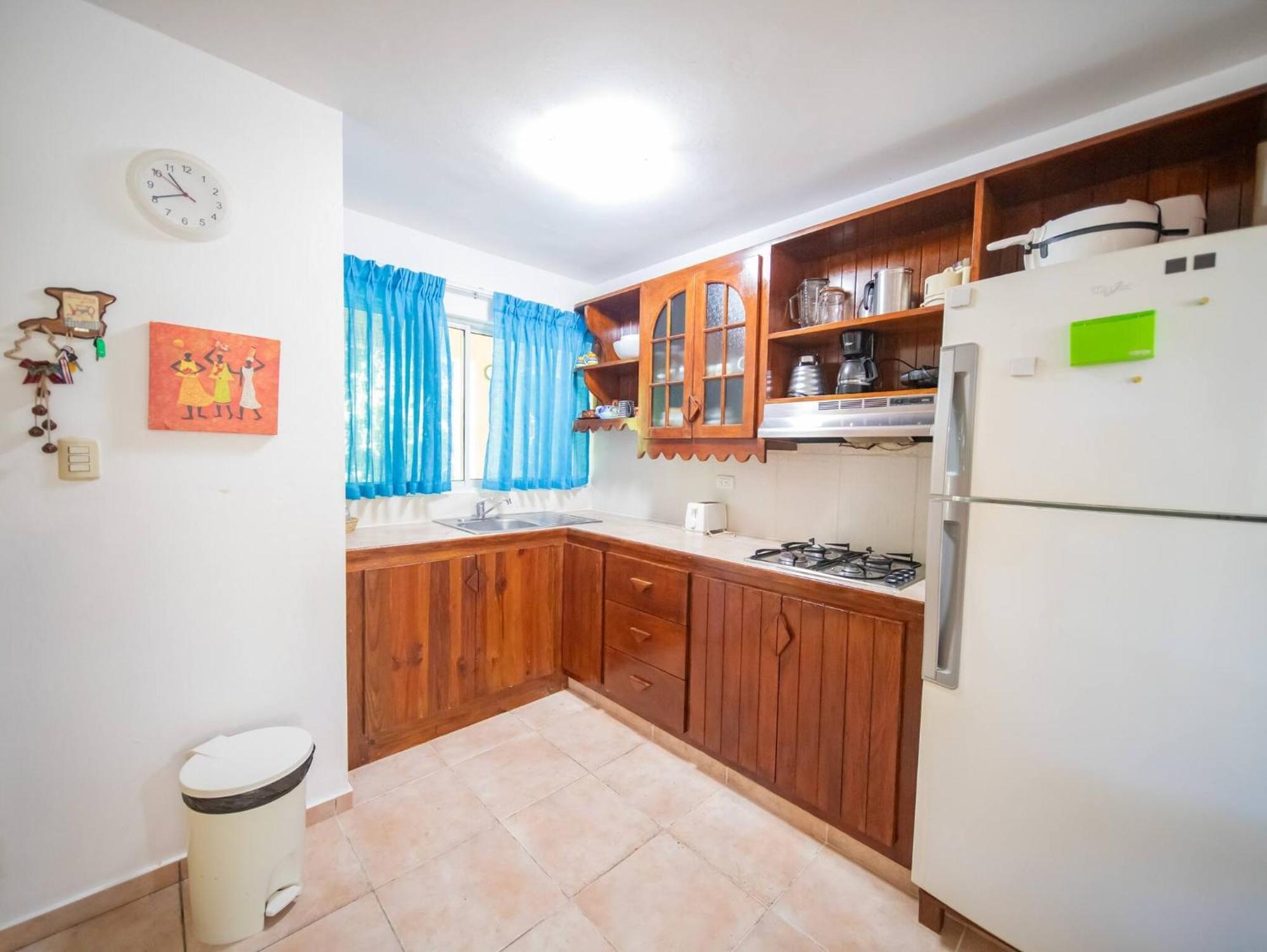 Room In Guest Room - 2Br Caribbean Condo In Cabarete Center Exteriör bild
