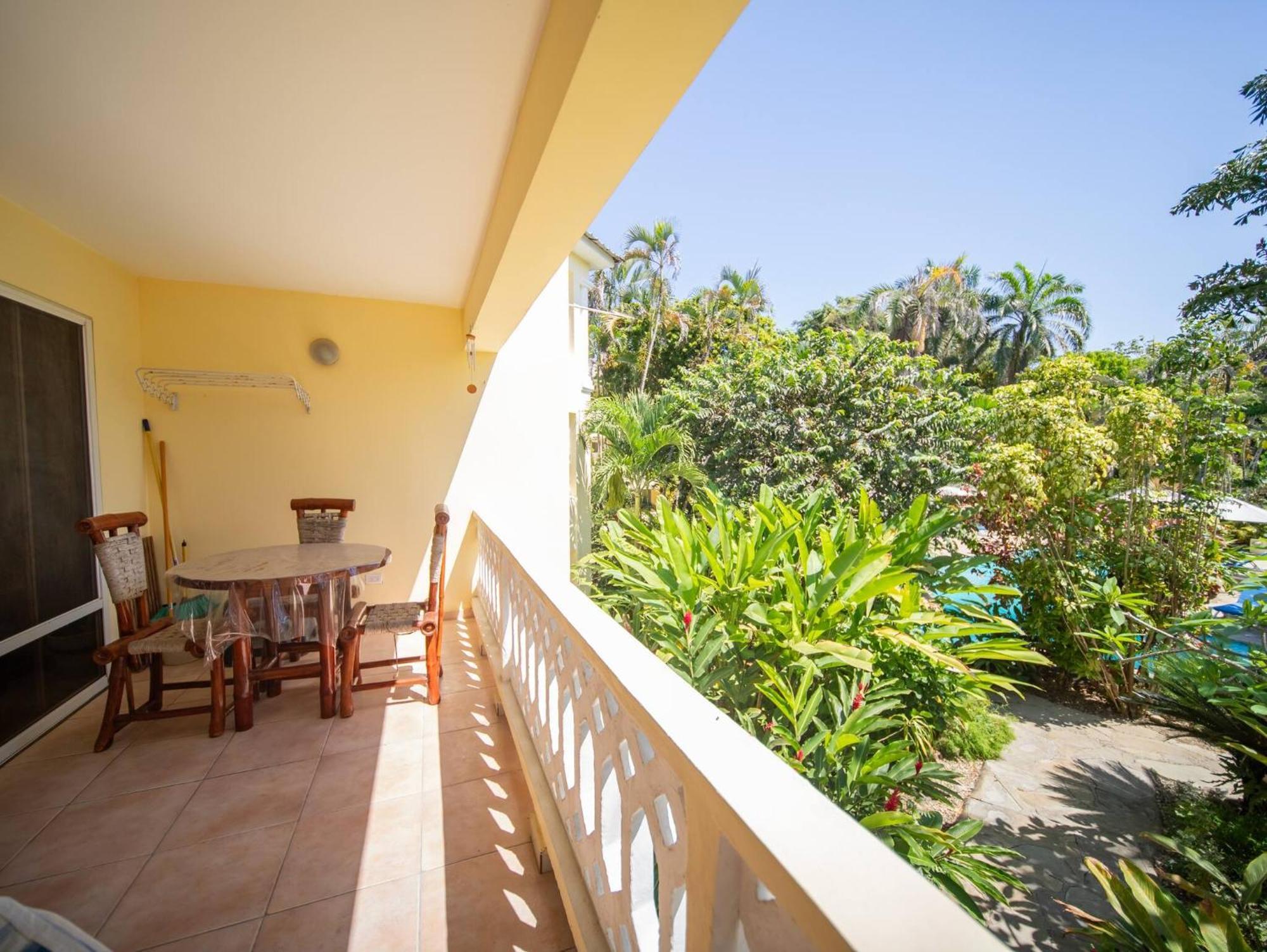 Room In Guest Room - 2Br Caribbean Condo In Cabarete Center Exteriör bild
